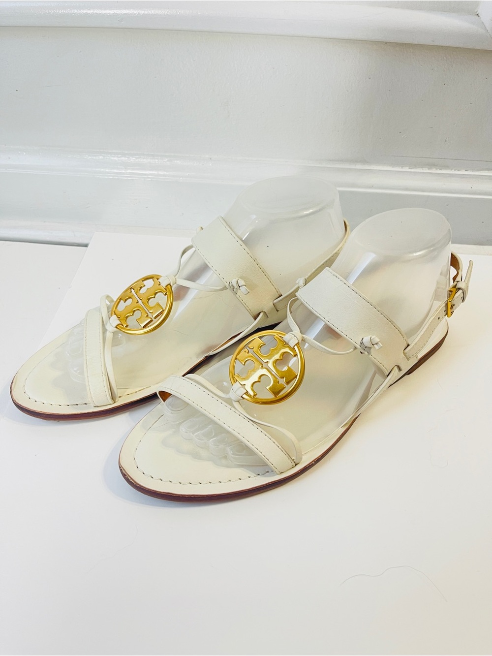 Tory Burch Size 9 Metal Miller Two-Band Bleach White Sandal NO BOX Summer - Picture 3 of 6